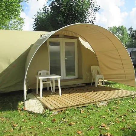 Camping Val de Boutonne Saint-Jean-dʼAngély Extérieur photo
