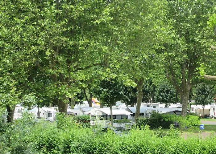 Camping Val De Boutonne