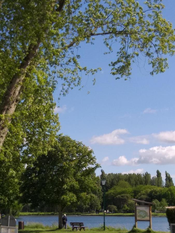 Campsite Val De Boutonne Saint-Jean-d'Angely